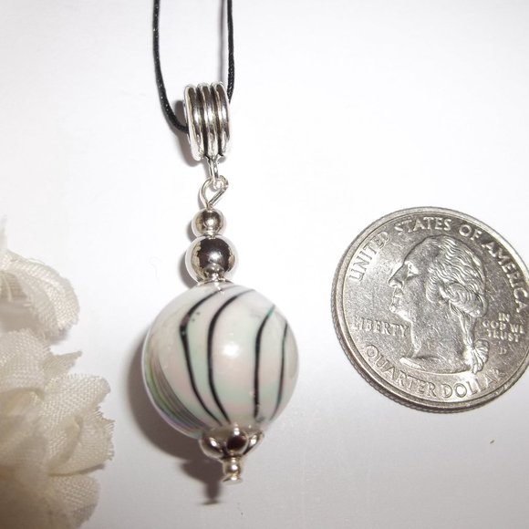 Cream Pendant Necklace, Cream Beaded Necklace, Funky Necklace, Jewelry NWT 7487 - Picture 3 of 6